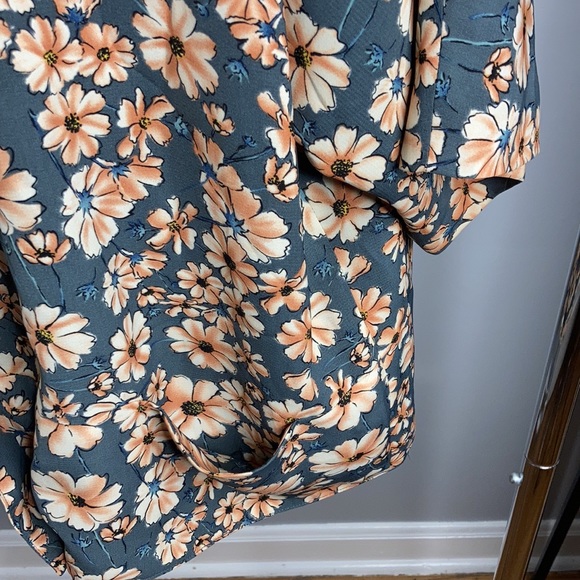 Periwinkle Blue Floral Kimono - Picture 4 of 6